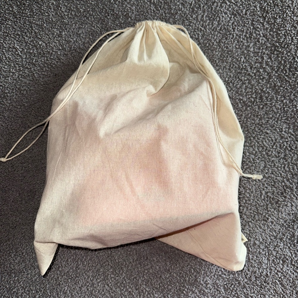 Kate Spade Darcy Small Bucket Bag - Picture 7 of 7